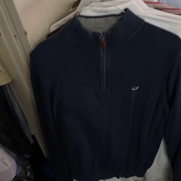 Vineyard vines pull over sweater size L. Great condition - Picture 2 of 3